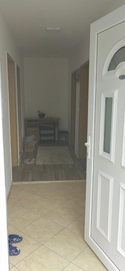 Ferienwohnung Stan Na Dan Memic Sarajevo Exterior foto